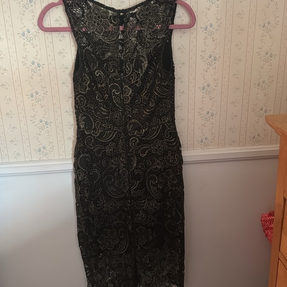 Black with gold bisou bisou dress - Picture 3 of 4